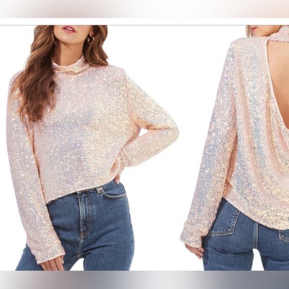 NWT ASTR the label Lia sequins backless mock neck top